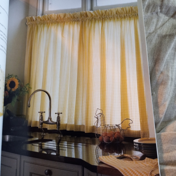 BOOK The Sewing Bible - Curtains - Picture 9 of 16